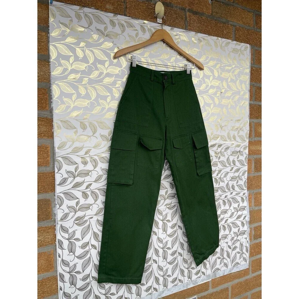 The Frankie Shop Green Cargo Pants | XS 100% Cotton Utilitarian Trousers